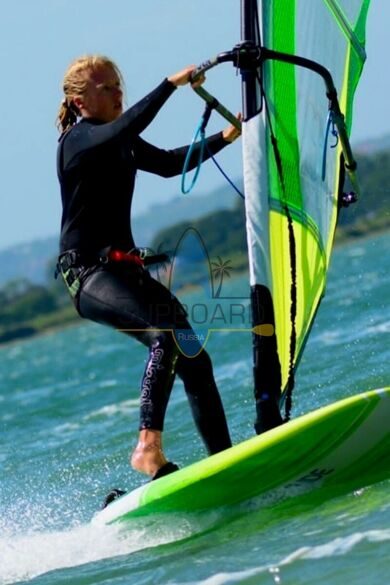 mistral-zonda-6-5m-freeride-windsurfing-rig.jpg